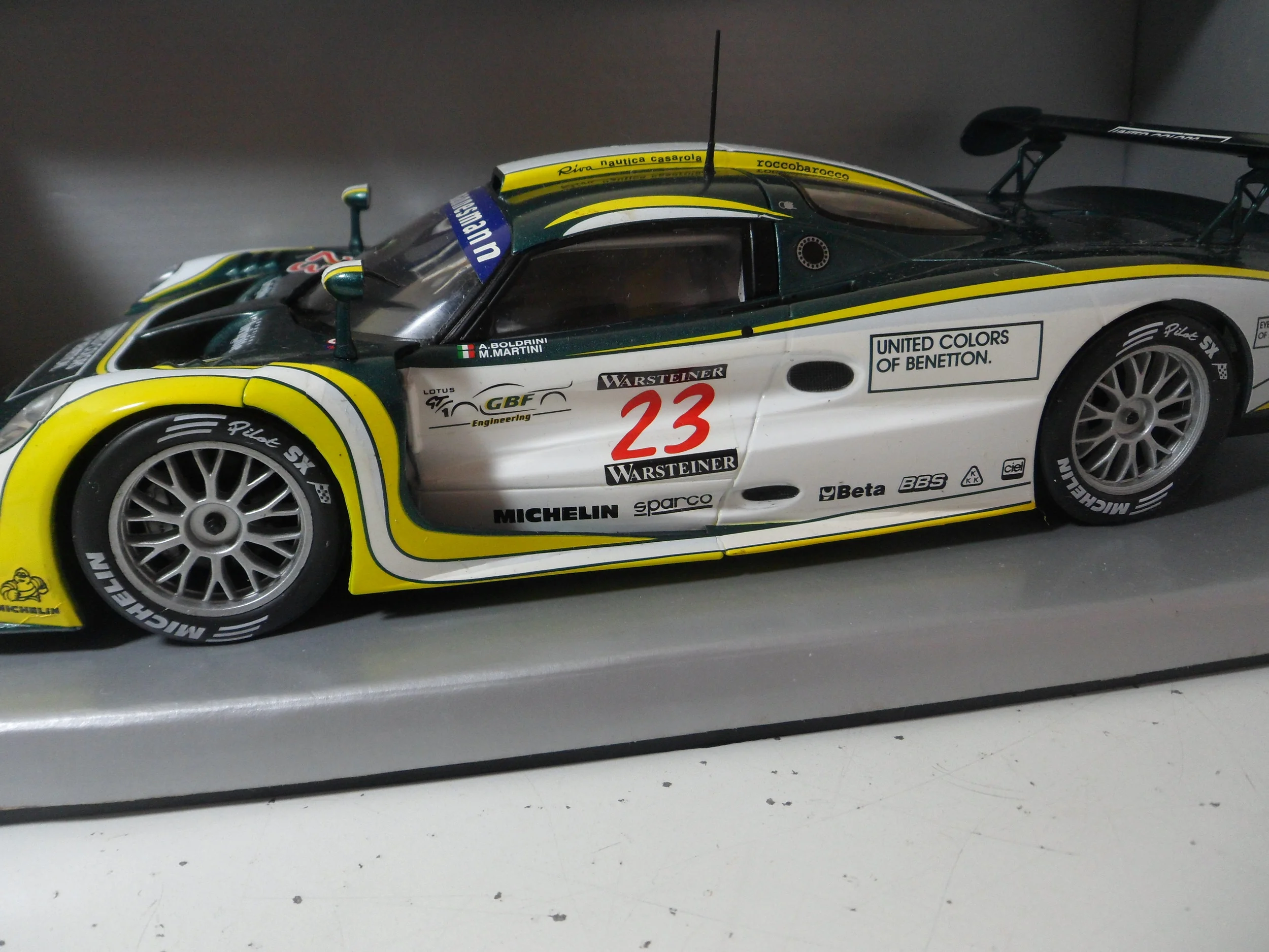 LOTUS ELISE GT1 ロータスエリーゼGT1 1/18 | fabamed.com.br